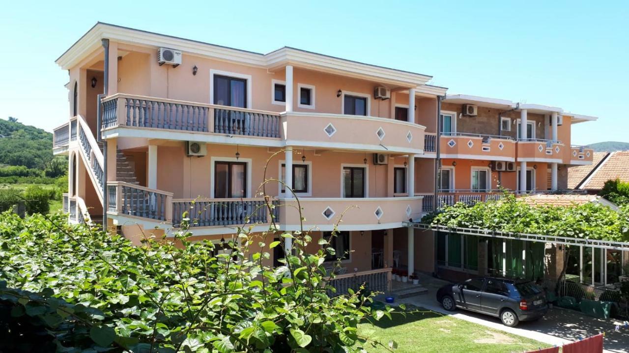 Rooms Ibrocevic Ulcinj Exterior foto